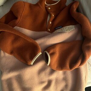 Patagonia Women’s Orange and Cream Fleece
